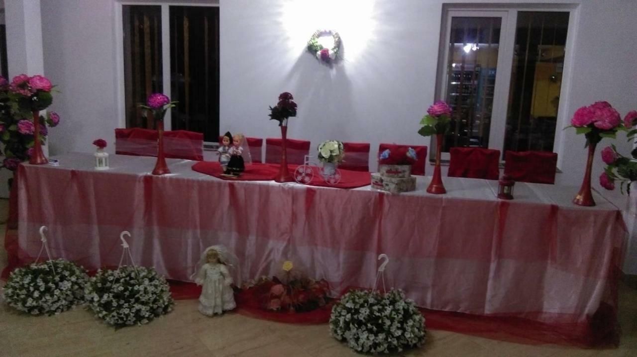 Vila Annemaryy Arbore Εξωτερικό φωτογραφία